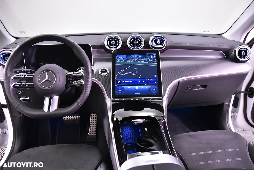 Mercedes-Benz GLC 220 d 4MATIC MHEV - 10