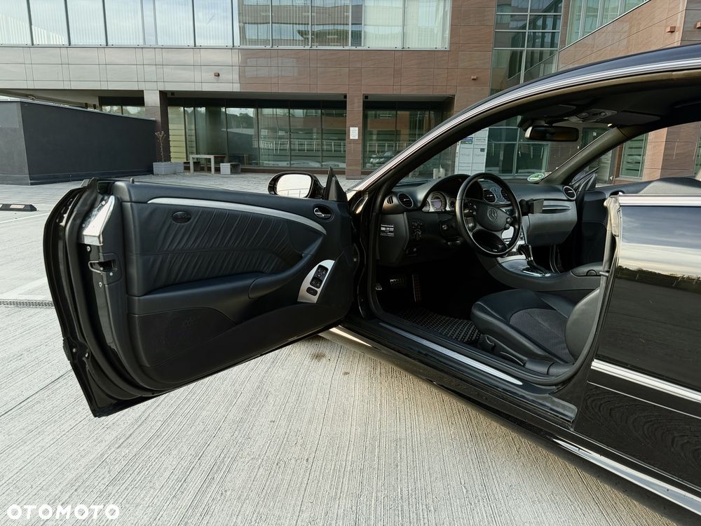 Mercedes-Benz CLK 320 CDI 7G-TRONIC Avantgarde DPF Sport Edition - 12