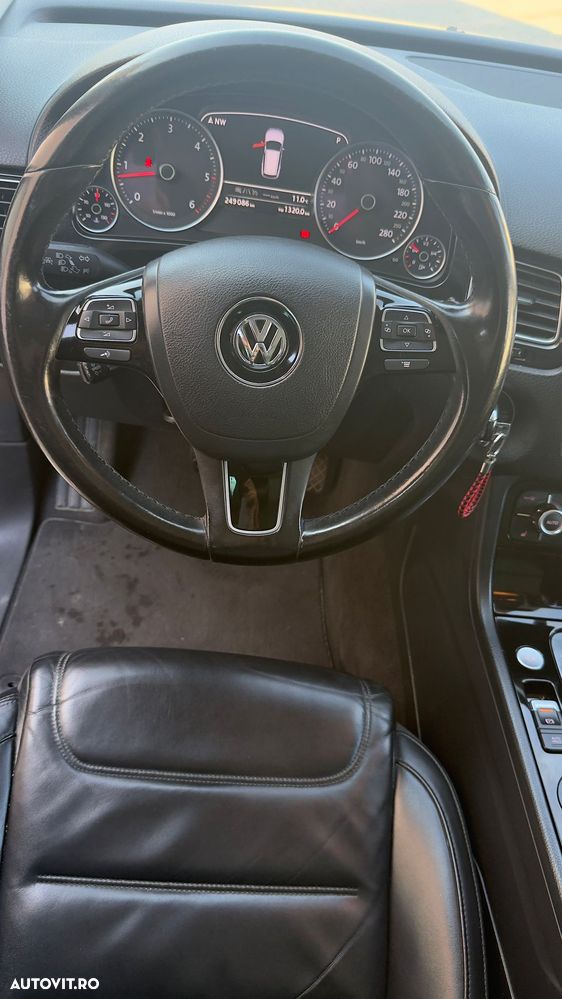 Volkswagen Touareg 3.0 V6 TDI Blue Motion DPF Automatik - 30