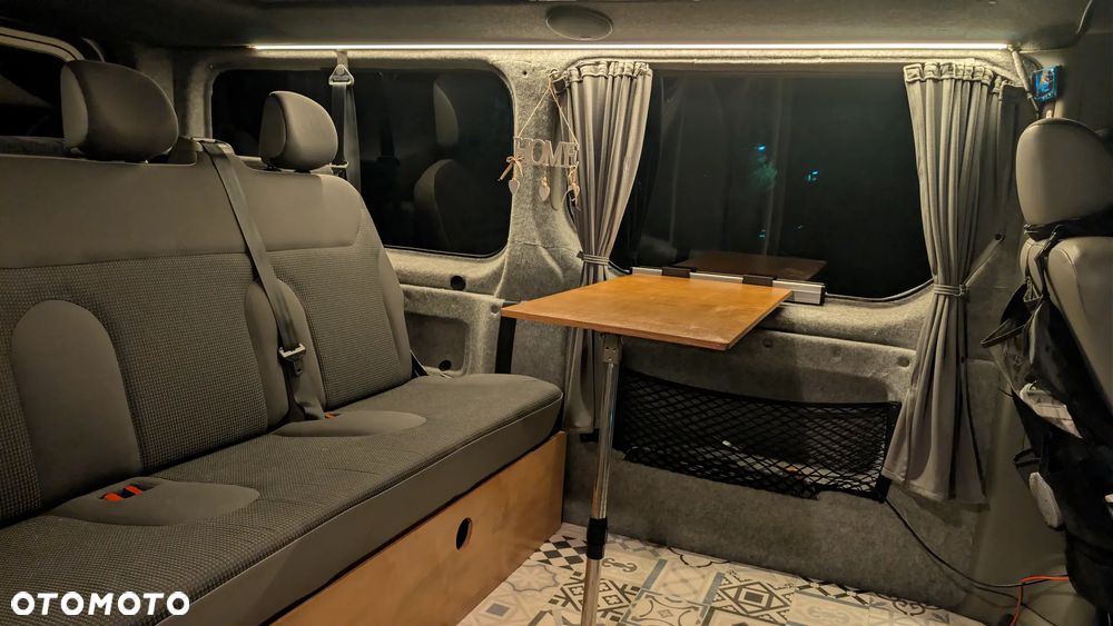 Opel Vivaro - 19