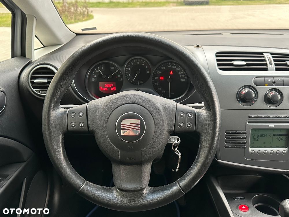 Seat Leon 1.6 Style - 8
