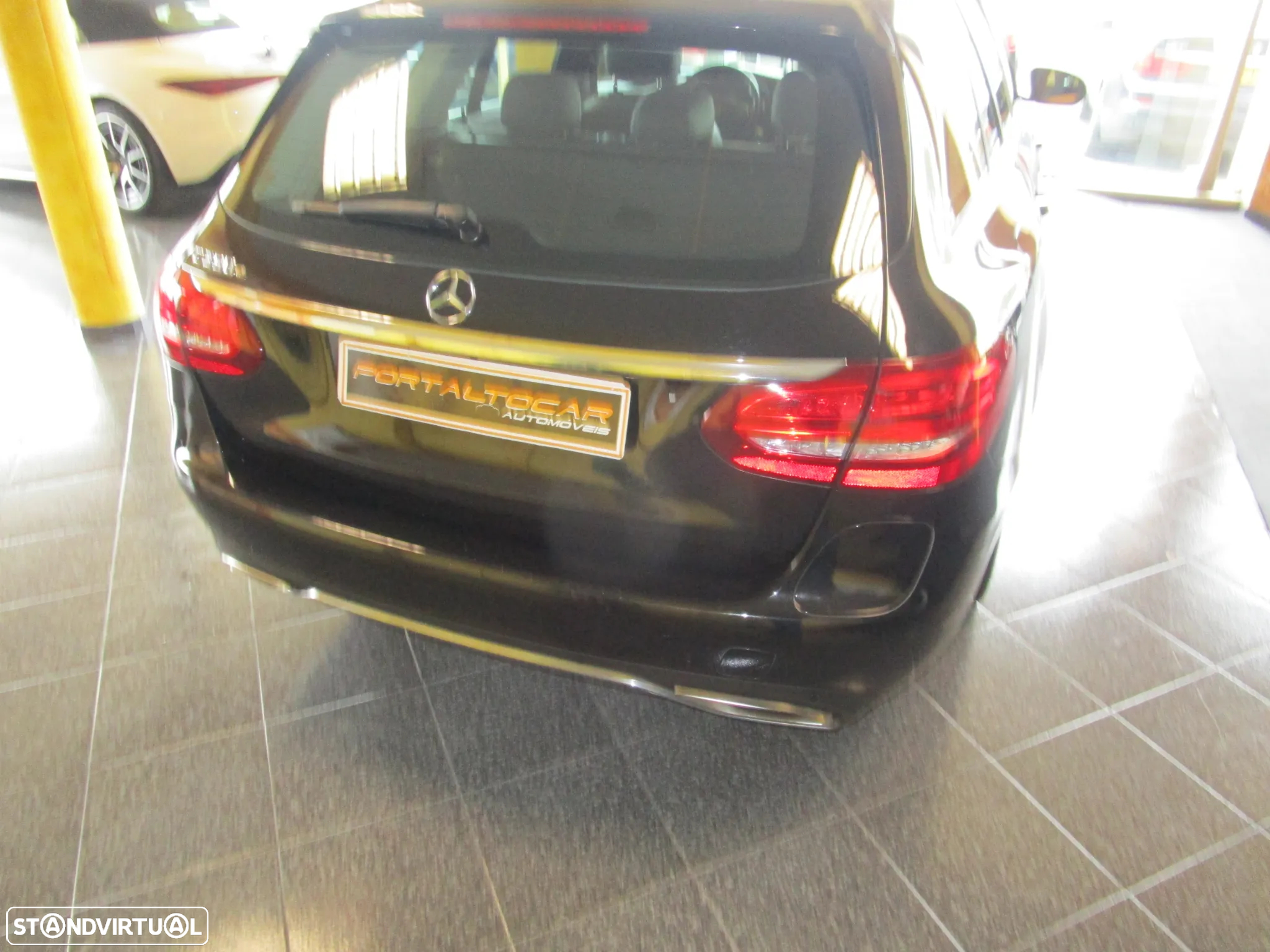 Mercedes-Benz C 350 e - 8