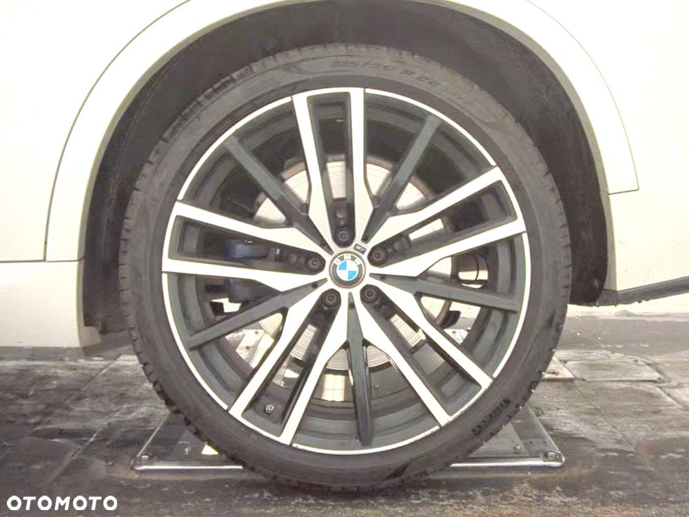 BMW X5 xDrive40i sport - 9