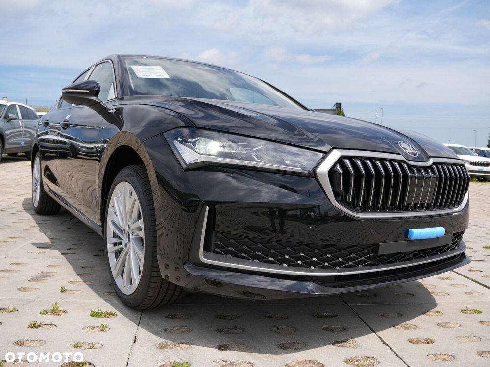 Skoda Superb 2.0 TDI SCR 4x4 L&K DSG - 4