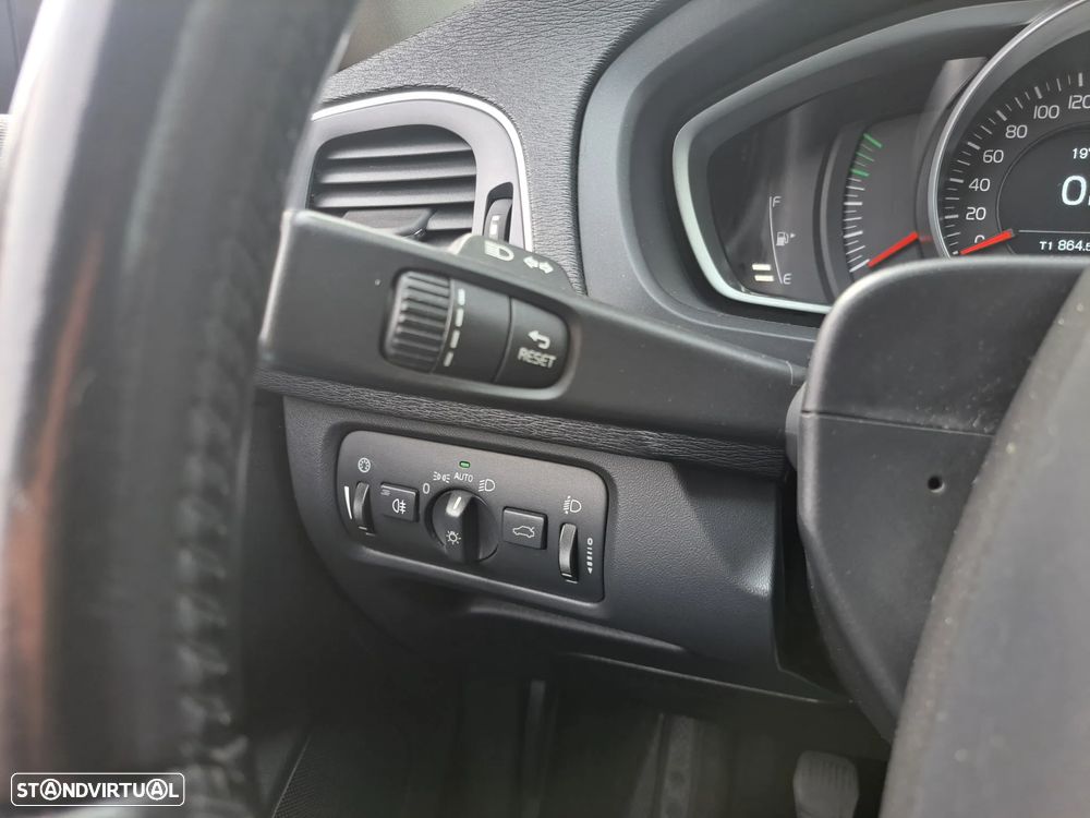 Volvo V40 1.6 D2 Eco Kinetic - 19