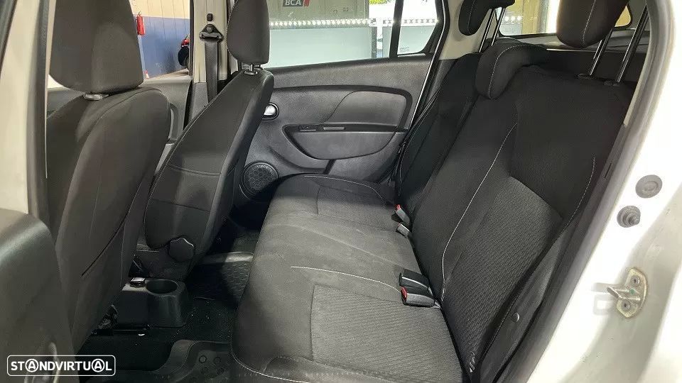 Dacia Logan MCV 0.9 TCe Stepway - 17