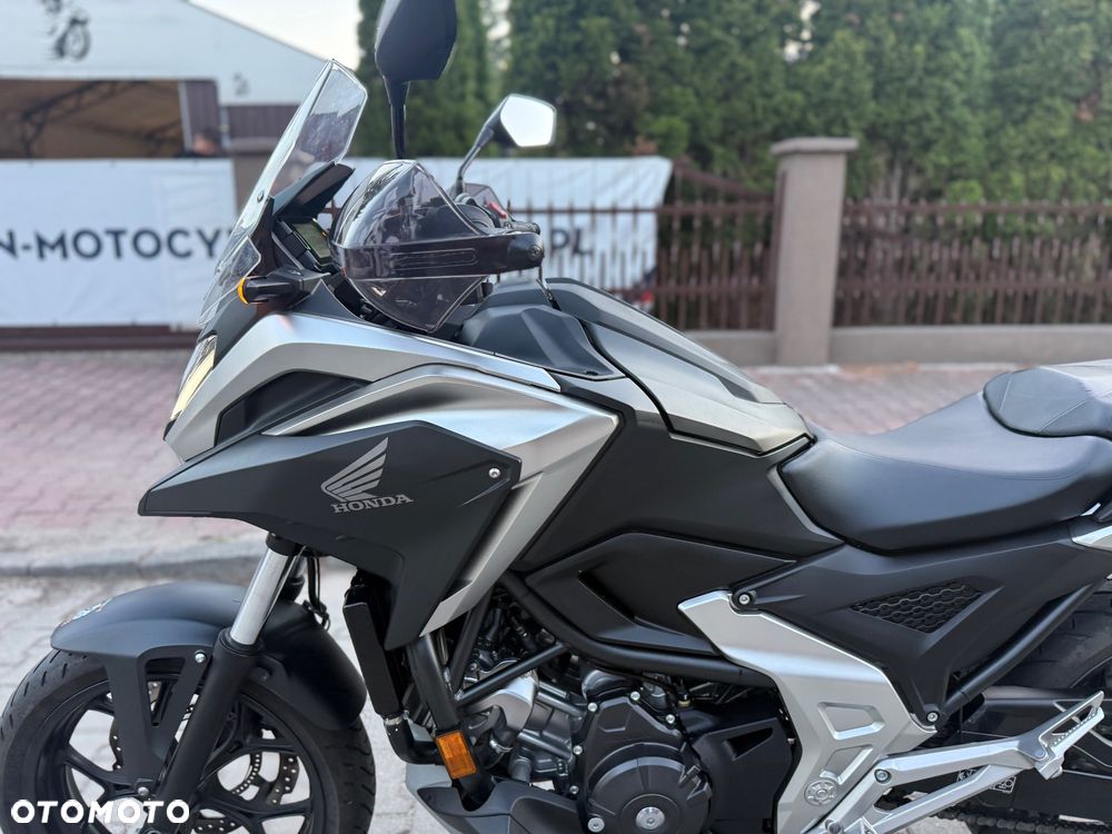 Honda NC - 22