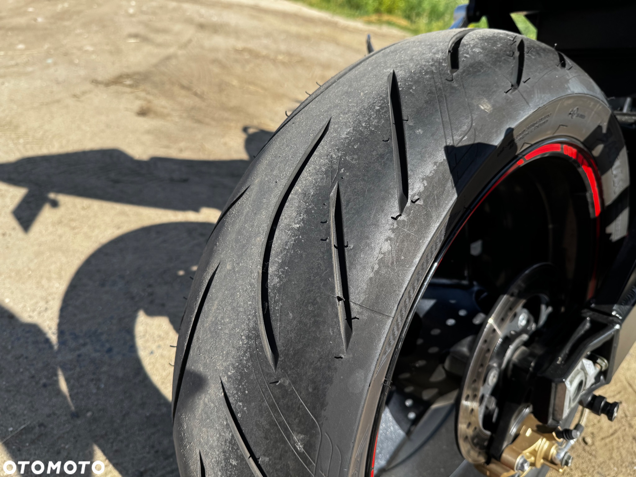 Suzuki GSX-R - 11
