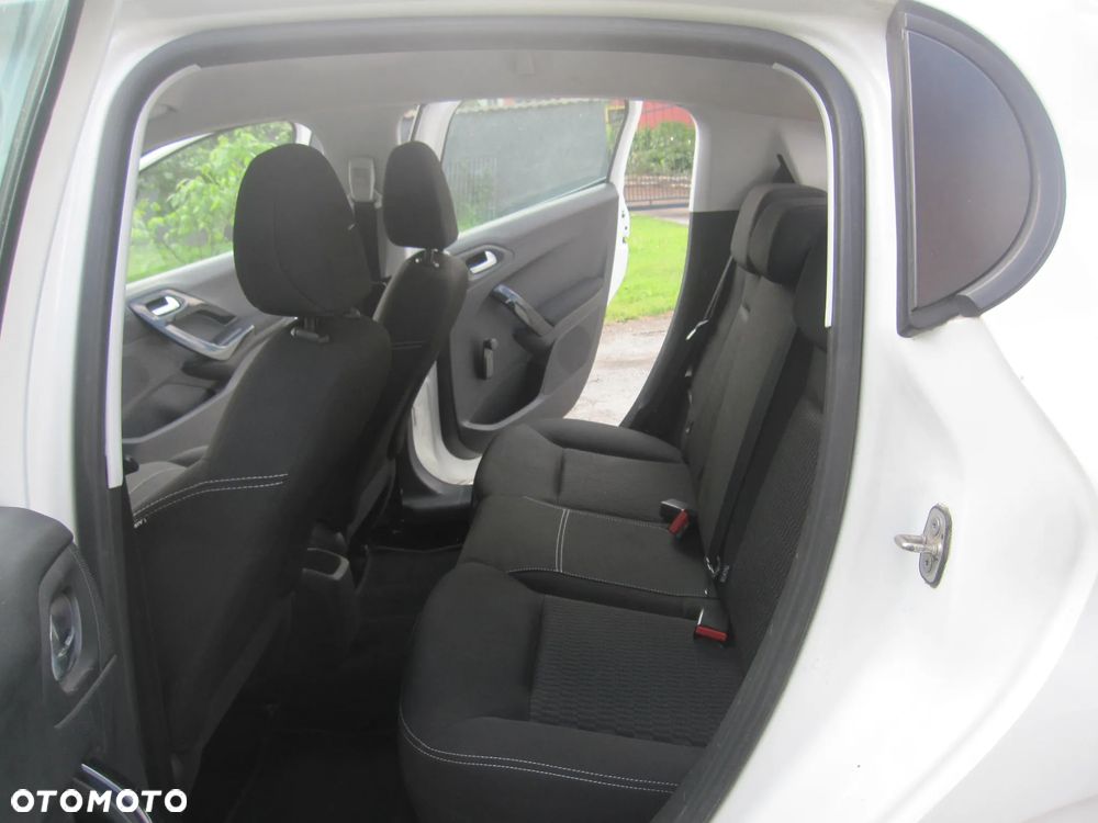 Peugeot 208 Blue-HDi 100 Stop&Start Style - 9