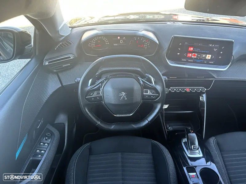 Peugeot 208 1.2 PureTech Allure EAT8 - 26