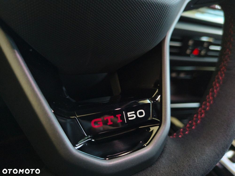 Volkswagen Golf 2.0 TSI GTI Edition 50 DSG - 19