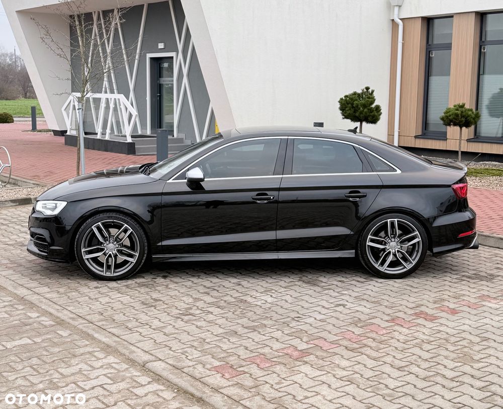 Audi S3 S tronic - 30