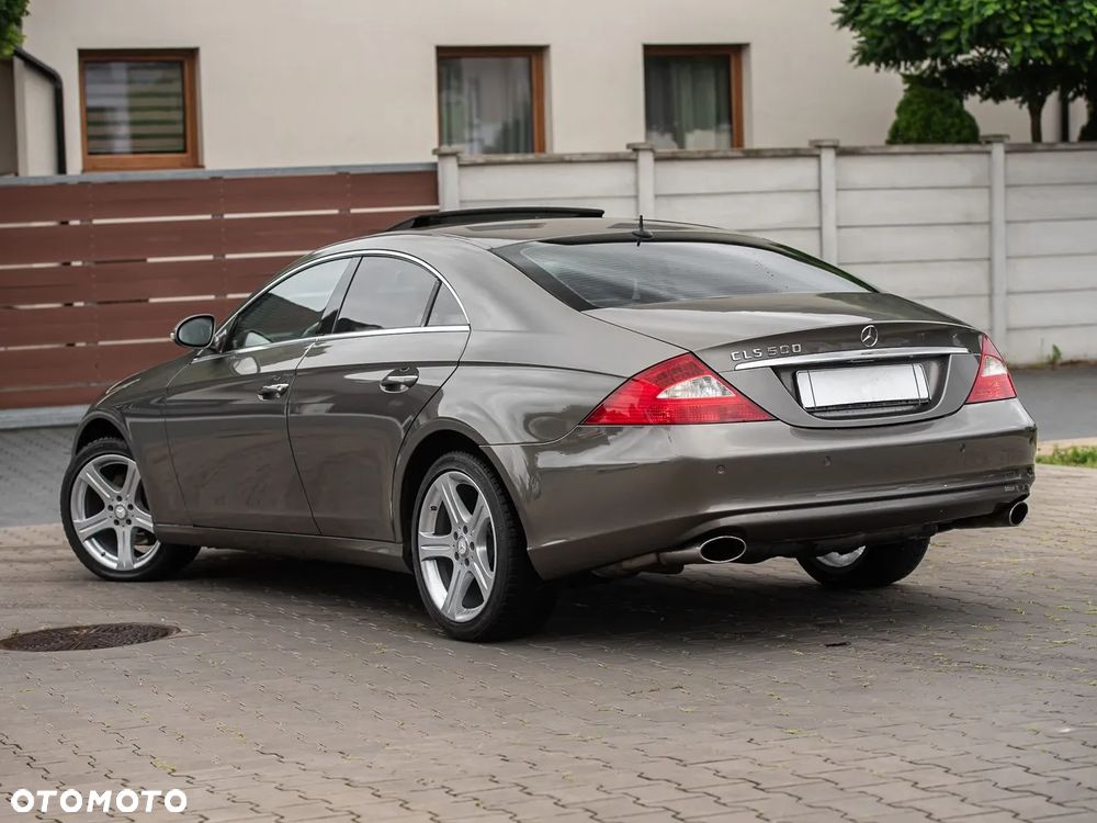 Mercedes-Benz CLS - 7