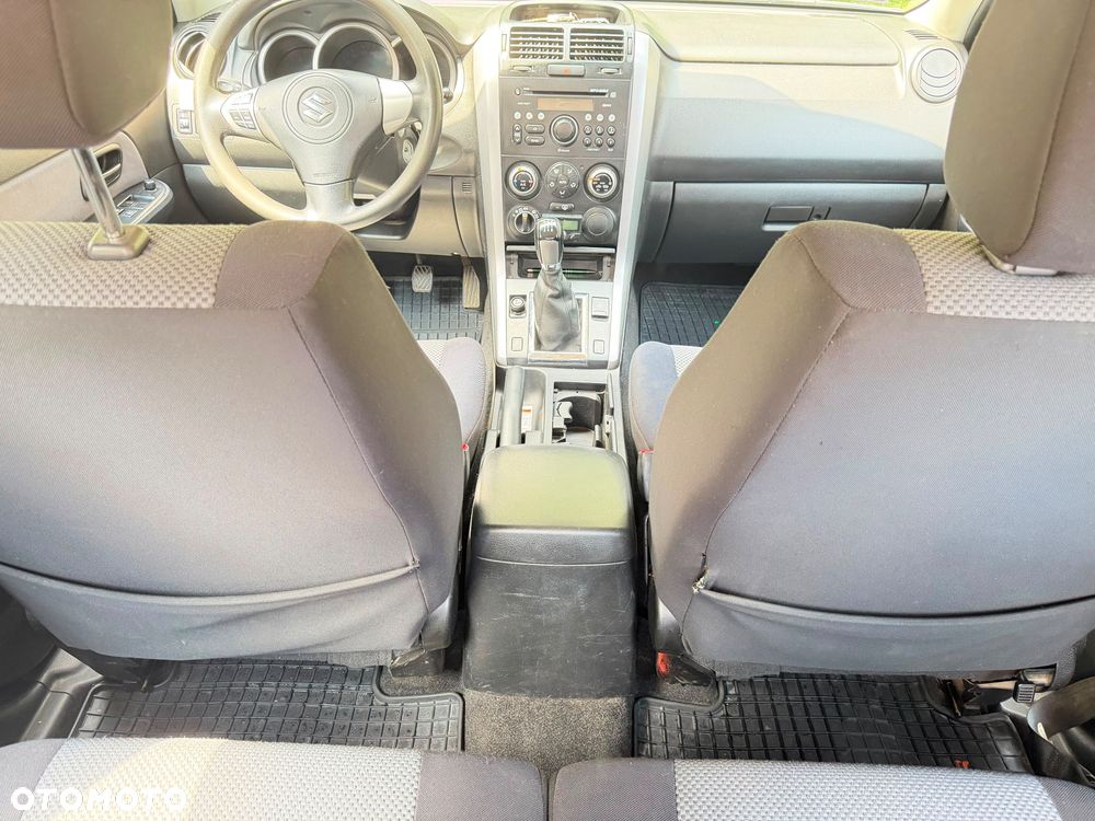 Suzuki Grand Vitara 1.9 DDiS - 8
