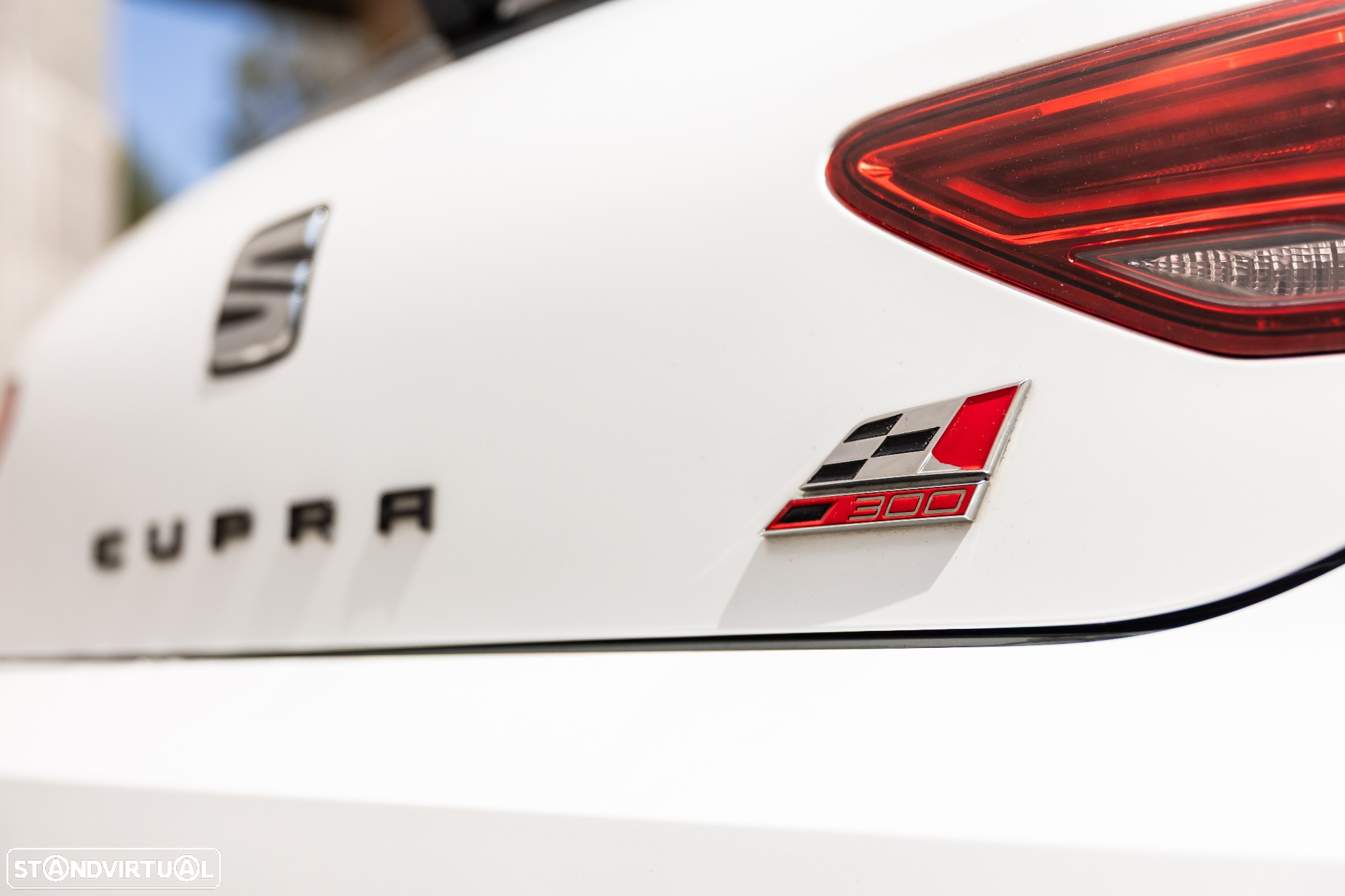 SEAT Leon 2.0 TSI S&S DSG Cupra 300 - 7