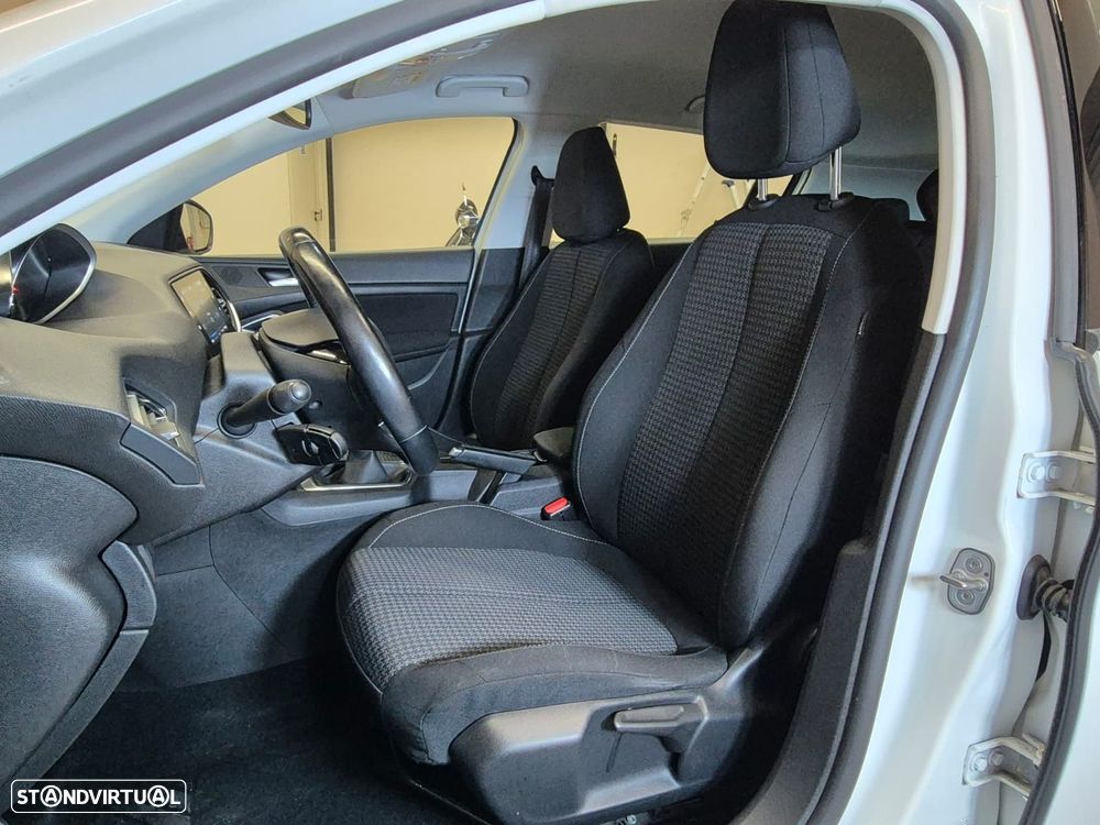 Peugeot 308 1.5 BlueHDi Business Line - 14