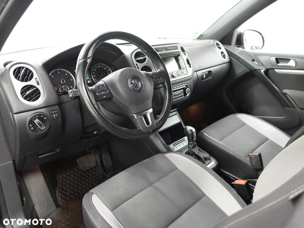 Volkswagen Tiguan 2.0 TDI DPF 4Motion BlueMotion Technology DSG Life - 17