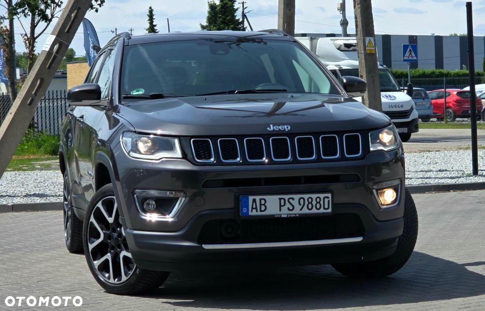 Jeep Compass - 2