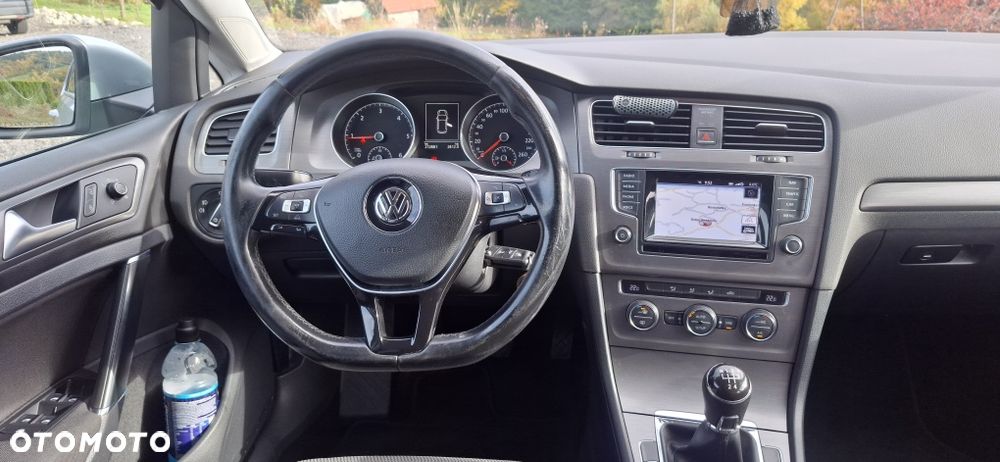 Volkswagen Golf - 7