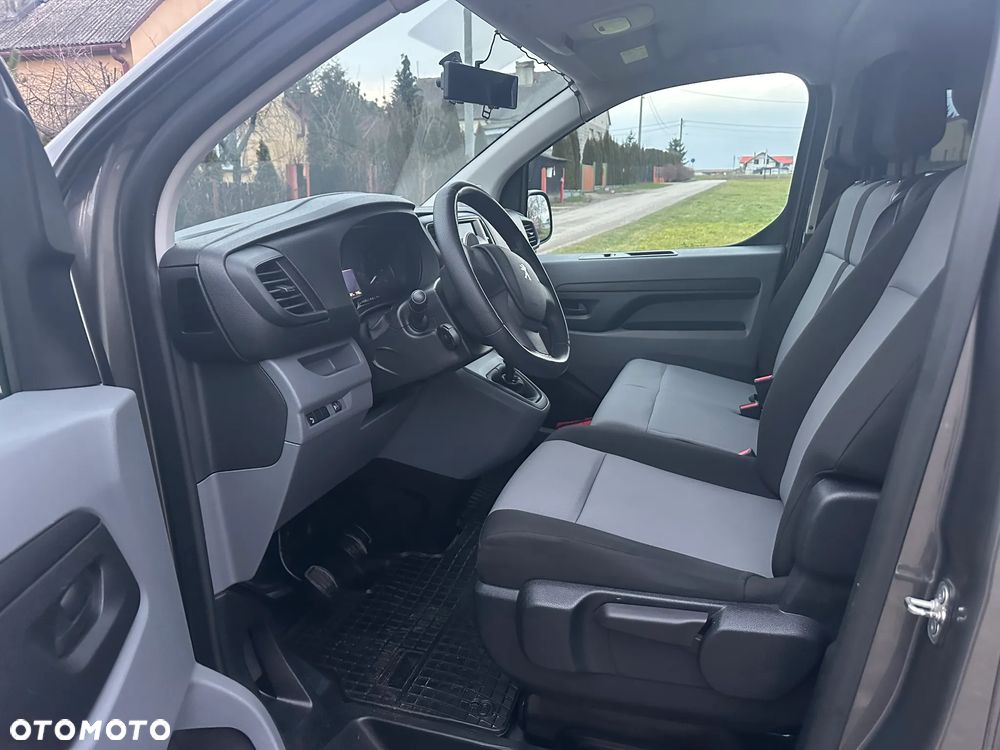 Peugeot Expert Kombi Long 2,8t - 6