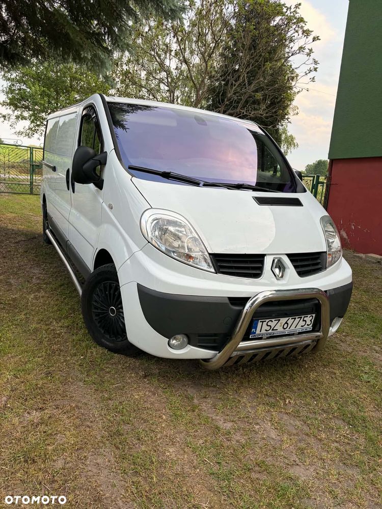 Renault Trafic - 1