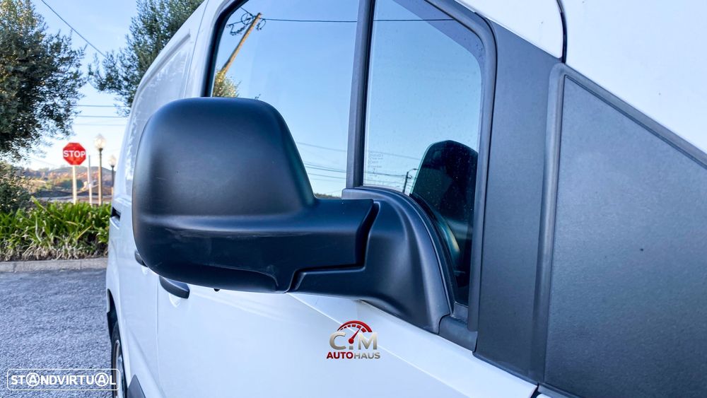 Opel COMBO - 15