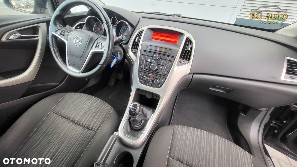Opel Astra - 25