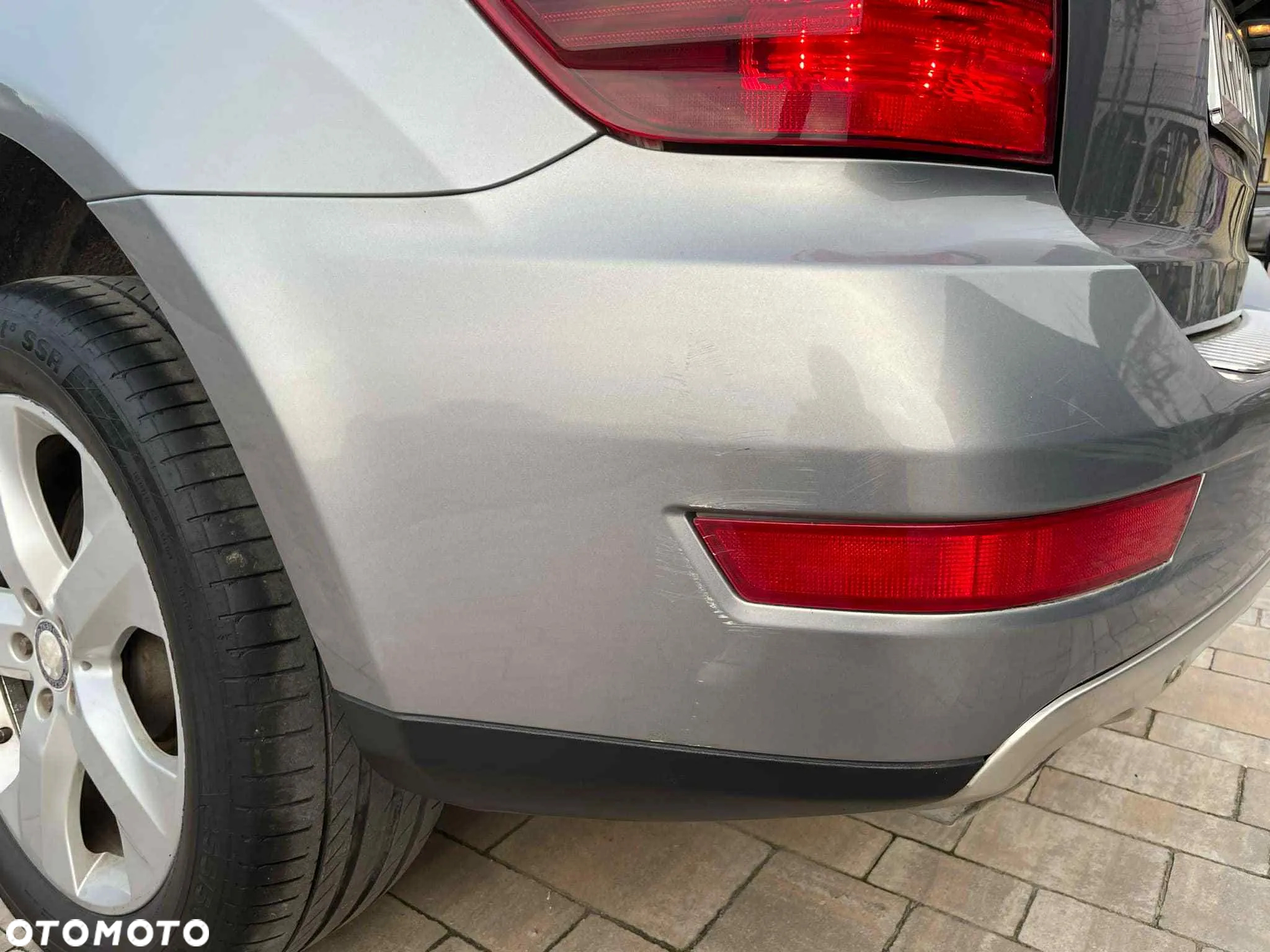 Mercedes-Benz ML 350 BlueTec 4-Matic - 9