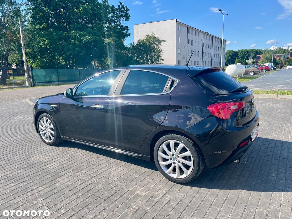 Alfa Romeo Giulietta - 6