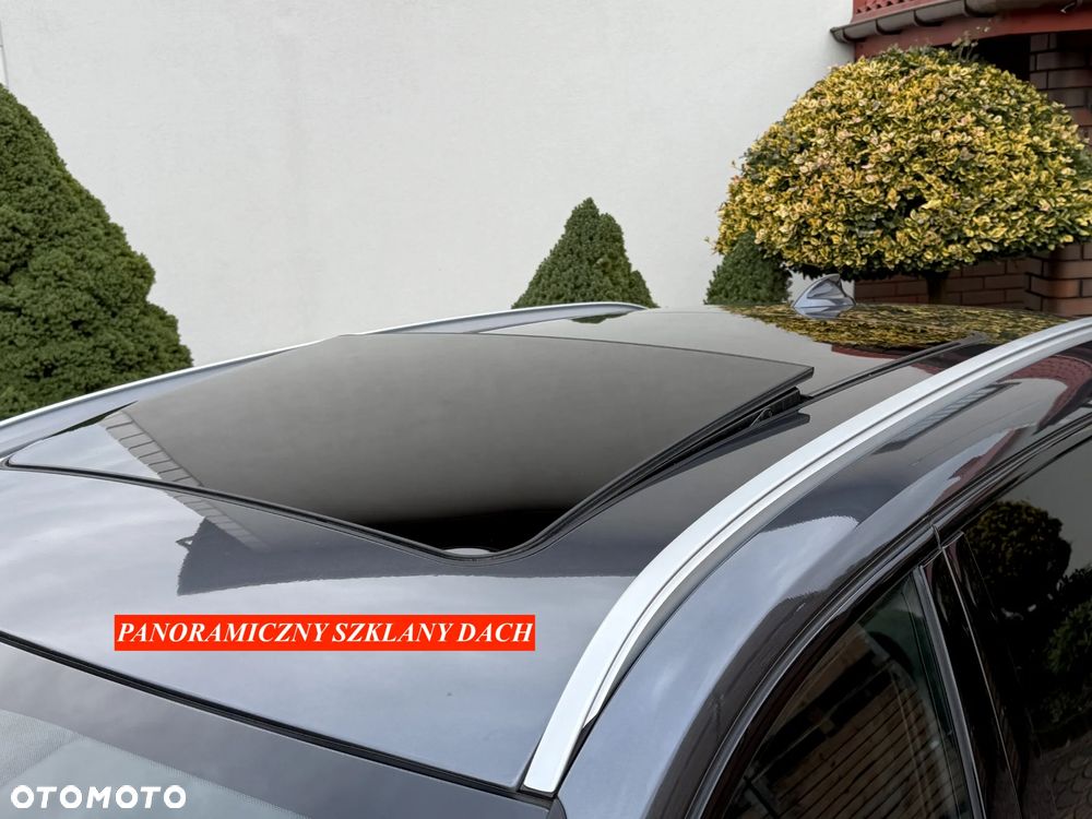 BMW X1 sDrive18d xLine - 30