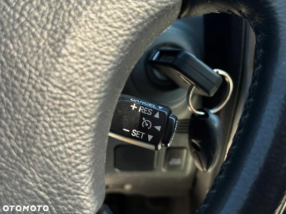 Toyota Land Cruiser 3.0 D Luna - 31