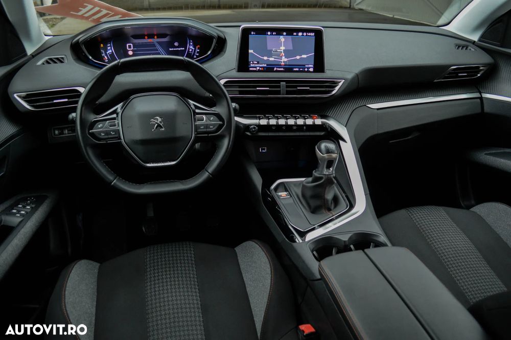 Peugeot 3008 BlueHDi 130 Stop & Start Allure - 19