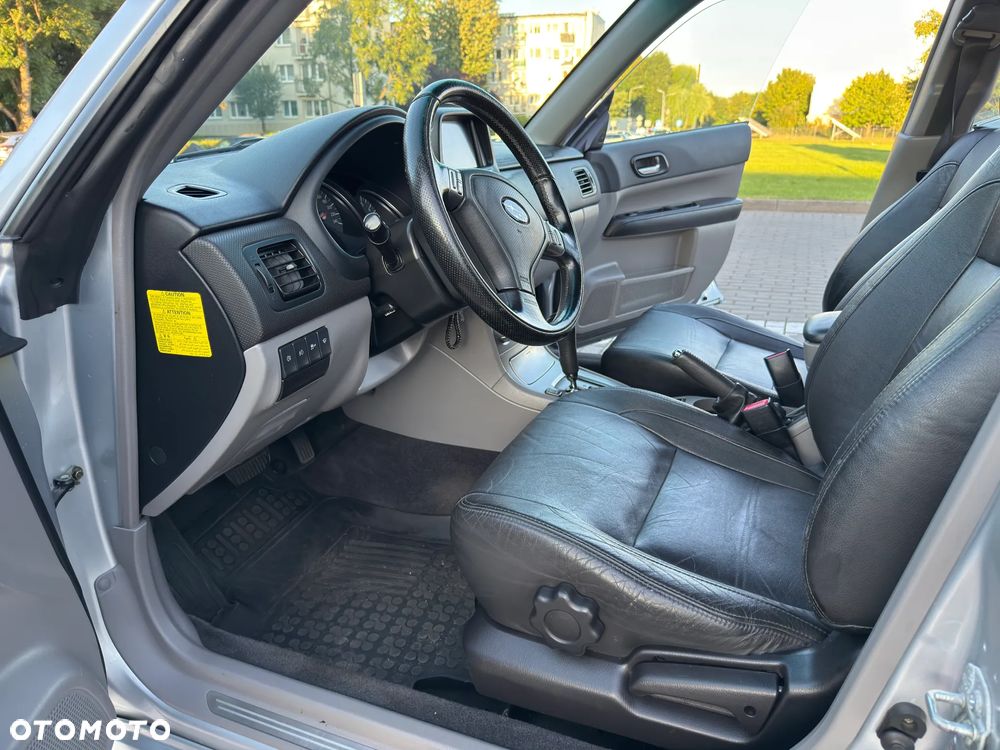 Subaru Forester 2.5 XT BAS - 23
