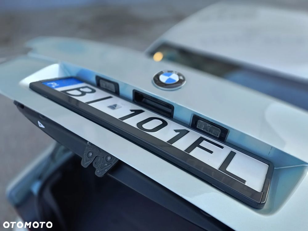 BMW Seria 5 520i - 15