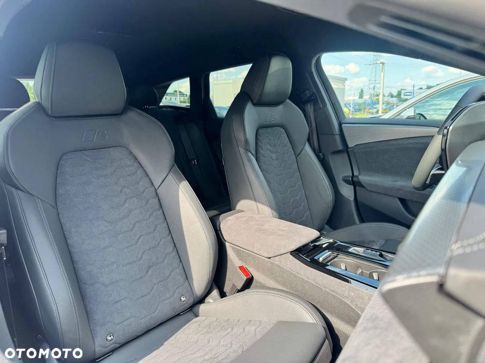 Audi A6 Avant e-tron 83kWh - 39