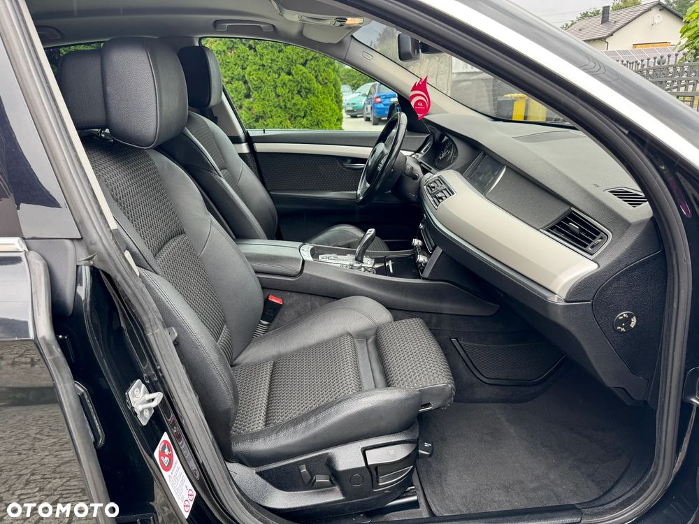 BMW 5GT 535i xDrive Gran Turismo - 30