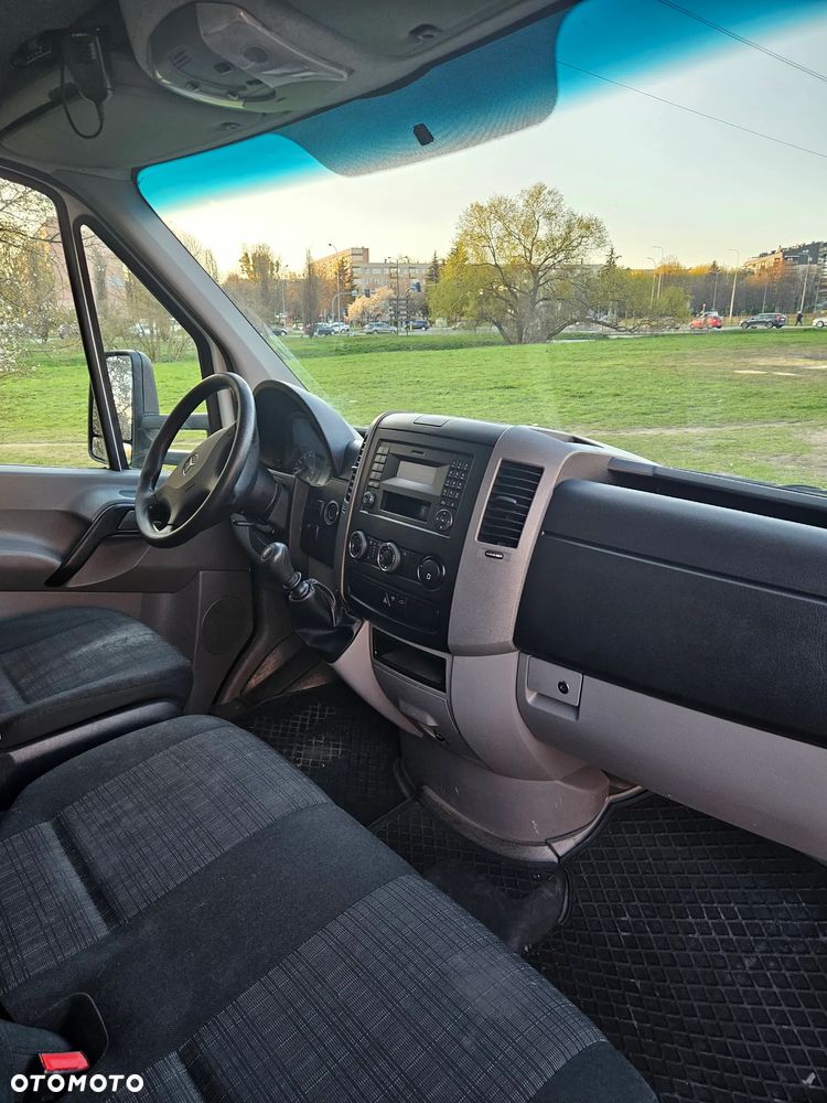 Mercedes-Benz Sprinter - 6