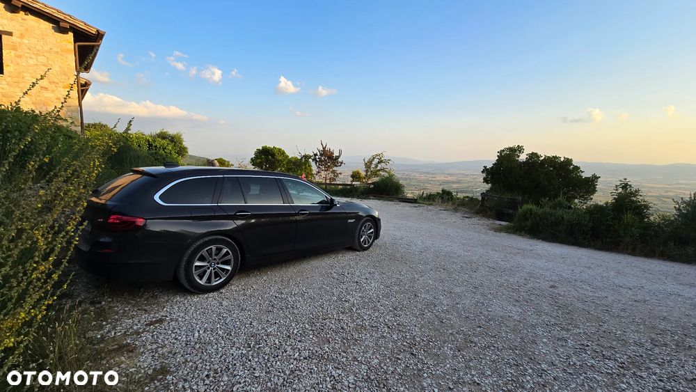 BMW Seria 5 520d - 1