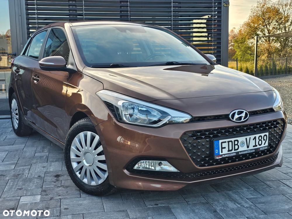 Hyundai i20 1.2 Comfort - 20