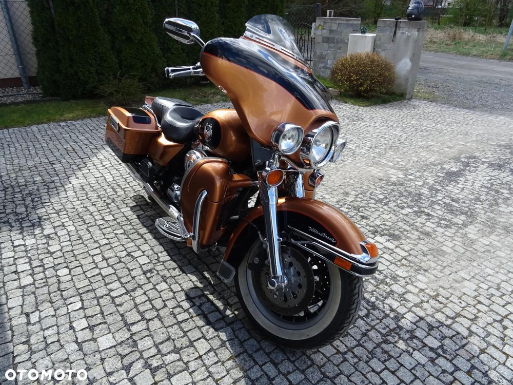 Harley-Davidson Touring Electra Glide - 9