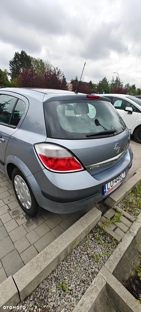 Opel Astra 1.6 Enjoy - 3