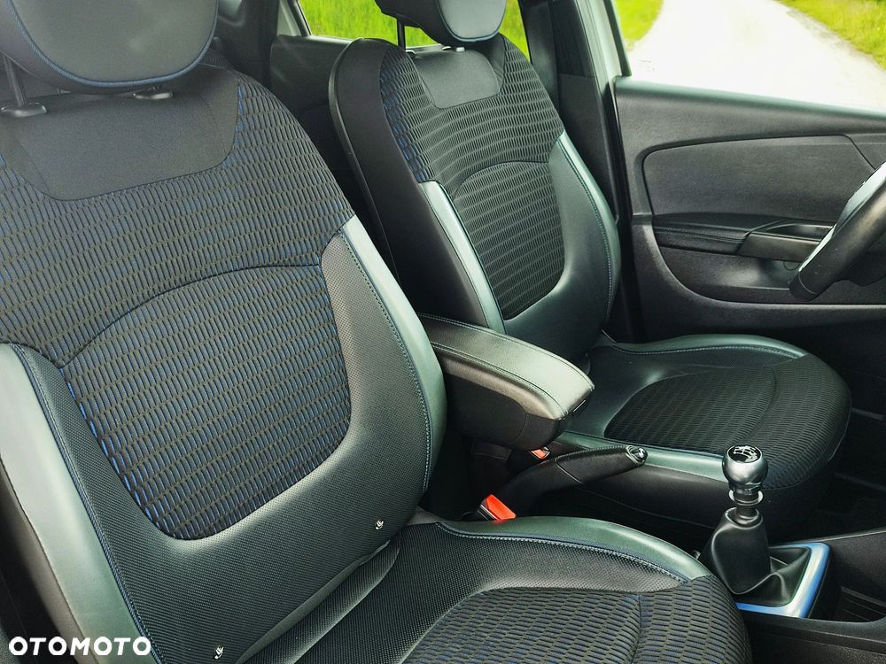 Renault Captur 1.2 Energy TCe Limited - 35