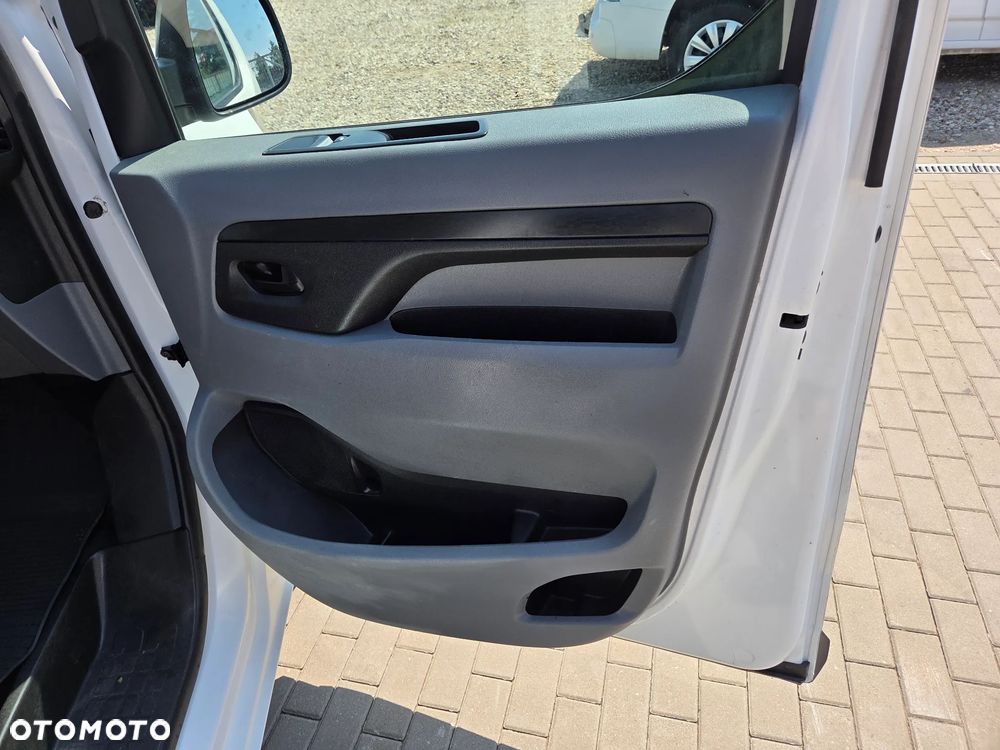 Toyota ProAce Kombi D-4D Long 2,8t - 22
