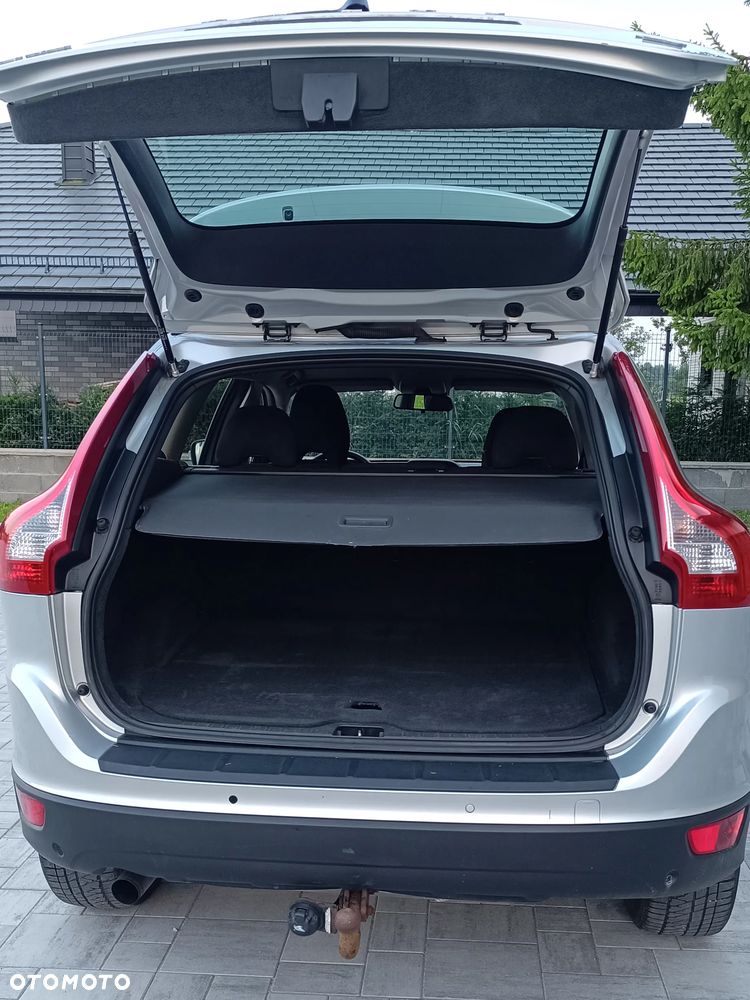 Volvo XC 60 2.4D Kinetic - 5