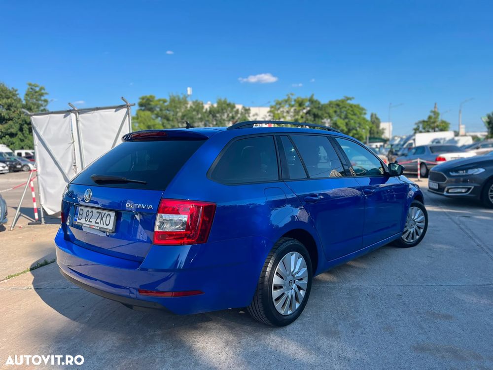 Skoda Octavia - 3