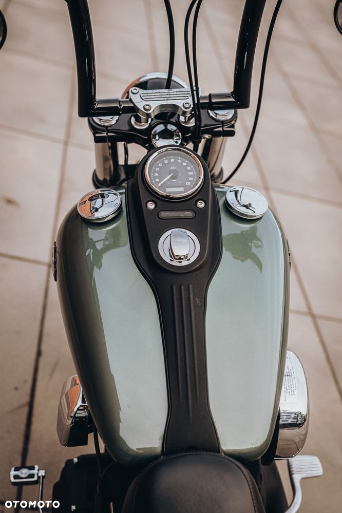 Harley-Davidson Dyna Street Bob - 6