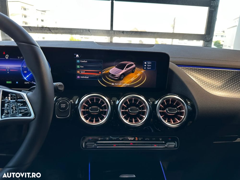 Mercedes-Benz EQA 250+ - 19