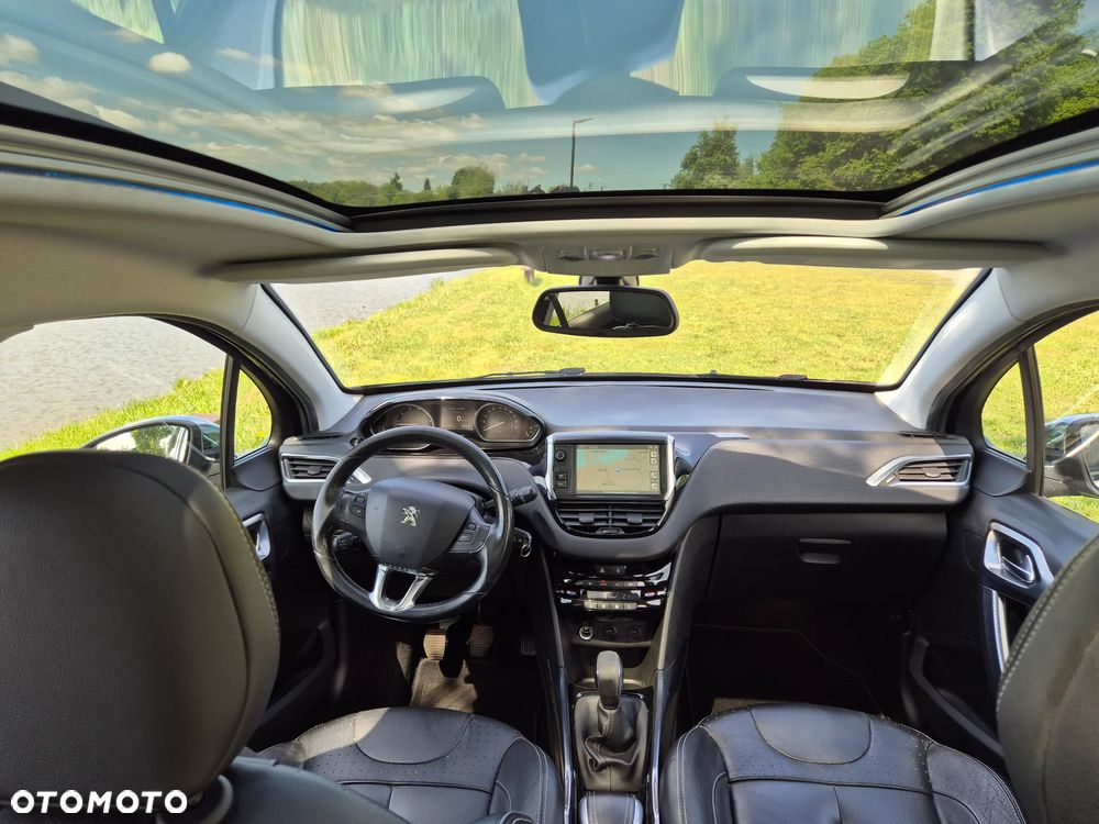 Peugeot 2008 120 VTI Allure - 20