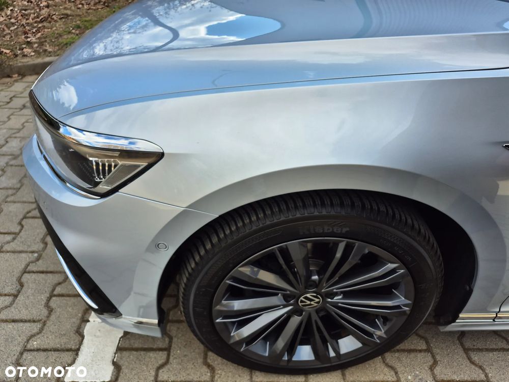 Volkswagen Passat 2.0 TSI Elegance DSG - 9