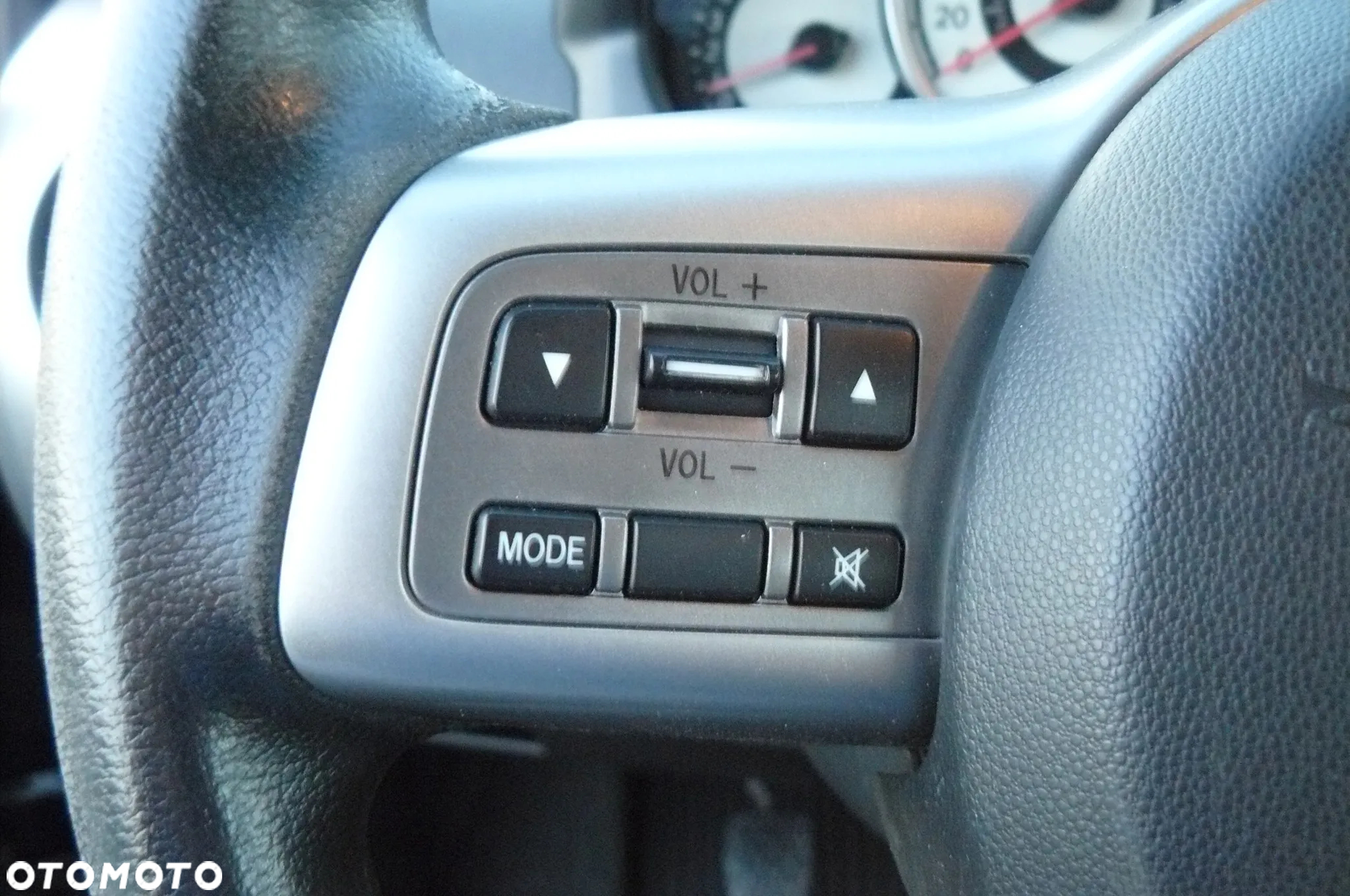 Mazda 2 - 19